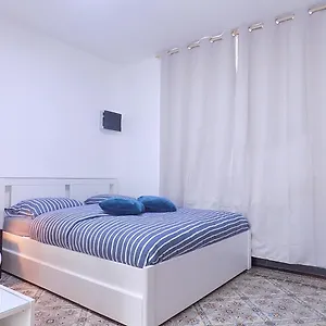 Maison Lydie - Meuble De 3 Etoiles Charleroi